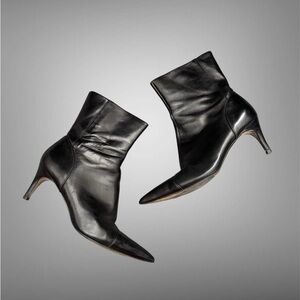 Nine Weat leather  Black Ankle Boots